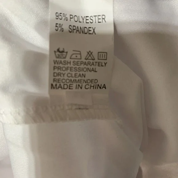 Women White Bodycon Shirts & Shorts with Sequined Front Logo Set Size XXL (A41) - Picture 13 of 13